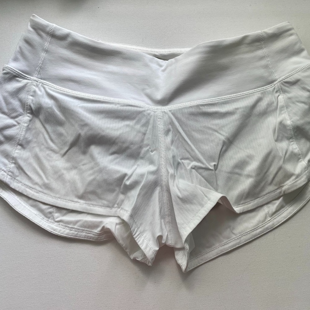 2.5 inch size 2 white SpeedUp shorts- lululemon